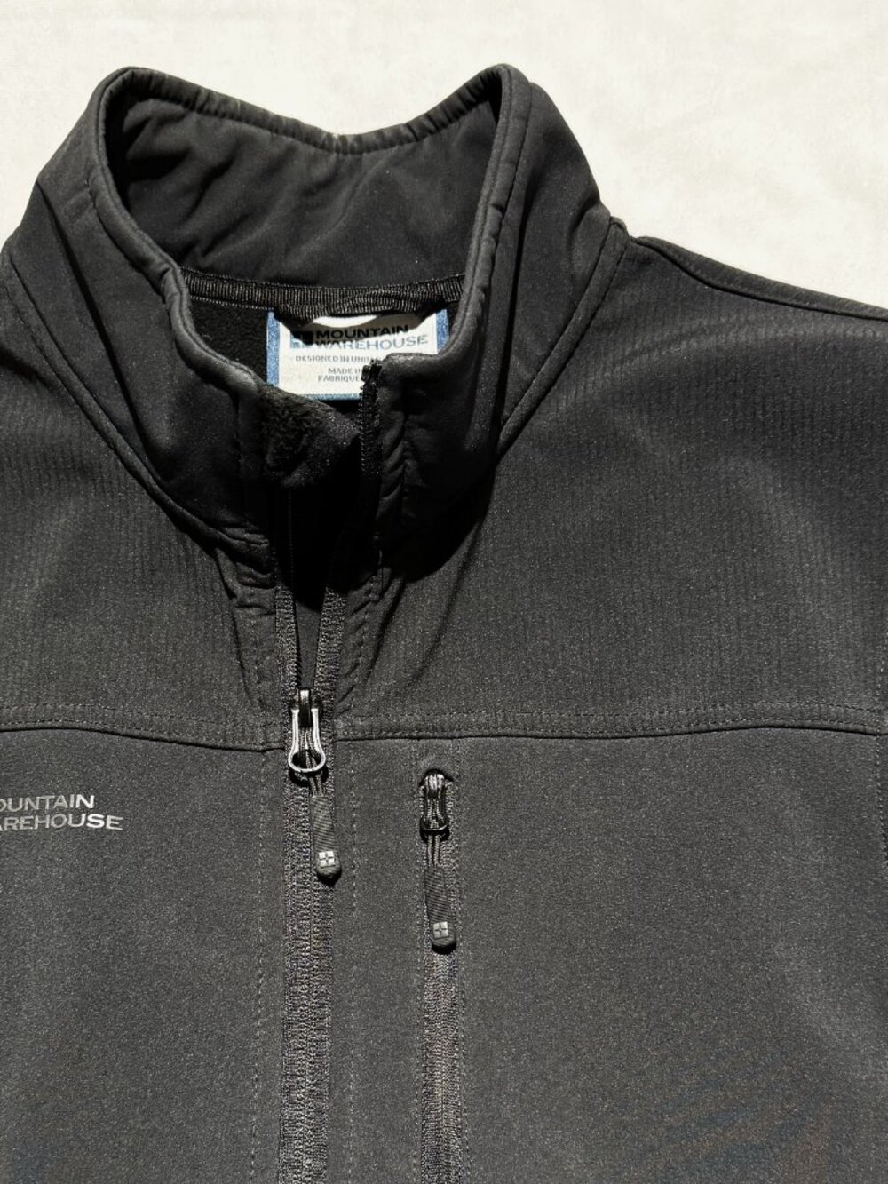 Mountain Warehouse Mens Vest Medium Black Full Zip outdoors Adventure
